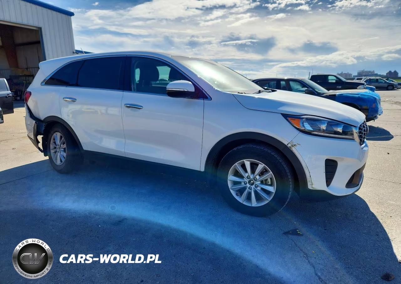 2019 Kia Sorento Lx V6 VIN:5XYPG4A54KG485560 - 4