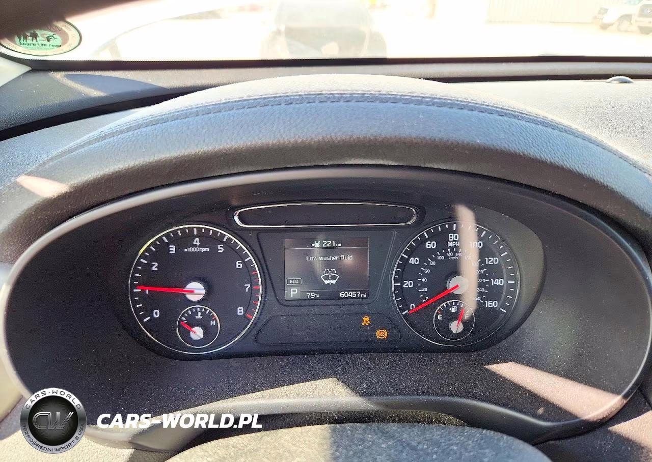 2019 Kia Sorento Lx V6 VIN:5XYPG4A54KG485560 - 9