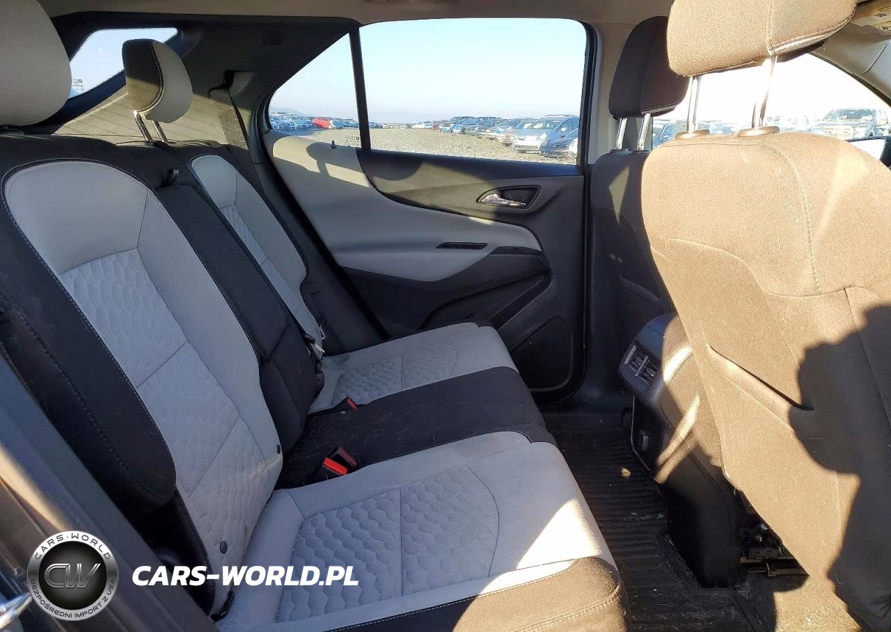 2018 Chevrolet Equinox Ls VIN:3GNAXHEV2JS639680 - 11