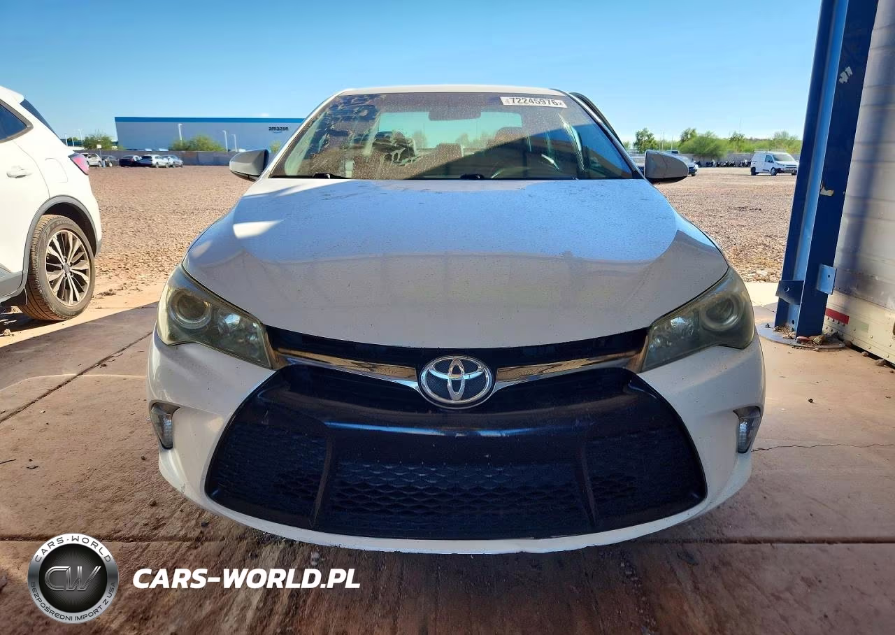 2016 Toyota Camry Se VIN:4T1BF1FK2GU165018 - 5