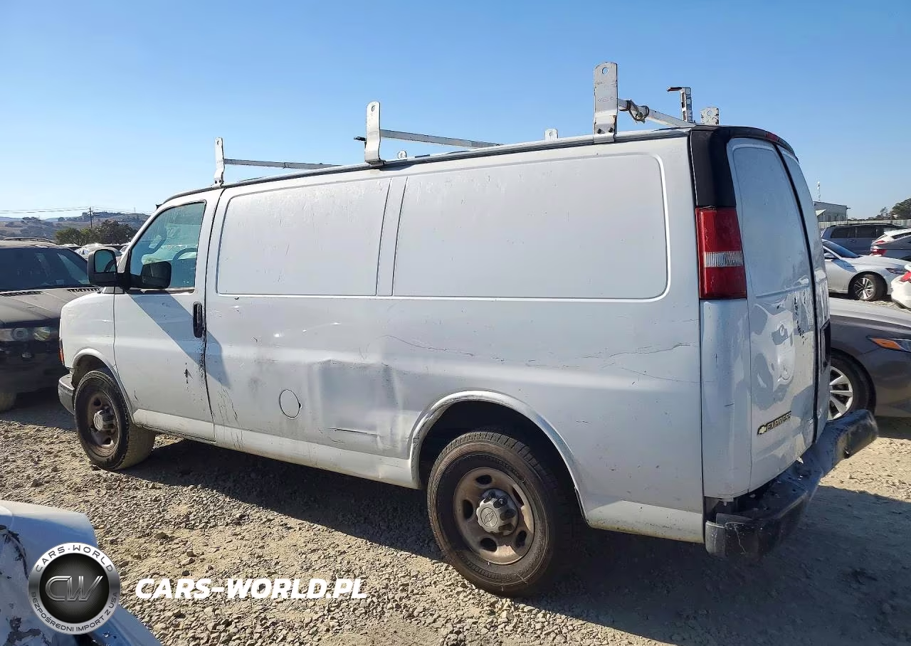 2020 Chevrolet Express G2500 VIN:1GCWGAFG3L1145225 - 2
