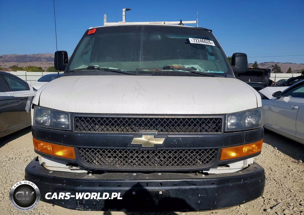 2020 Chevrolet Express G2500 VIN:1GCWGAFG3L1145225 - 5