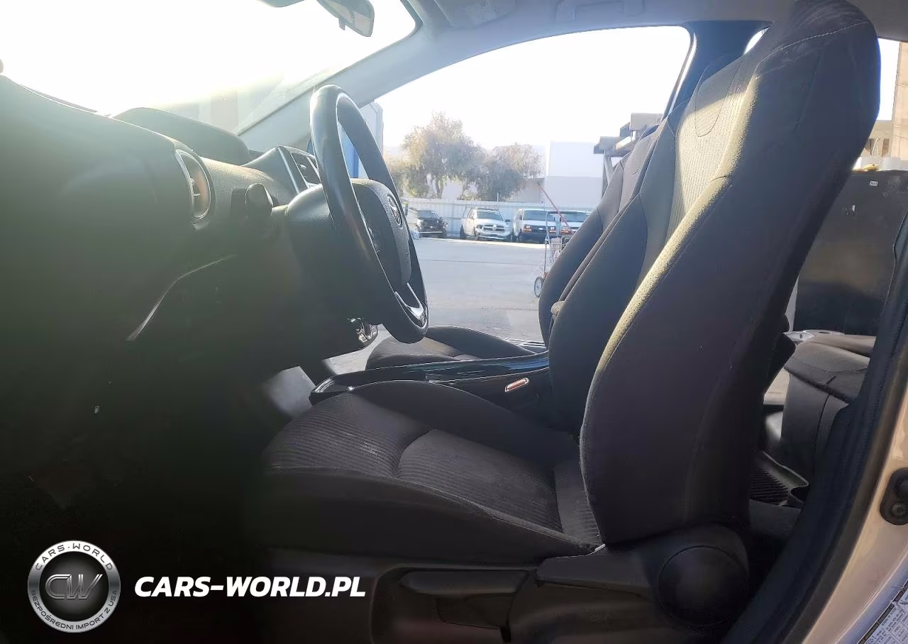 2022 Toyota Prius Prime Le VIN:JTDKAMFP3N3199021 - 7