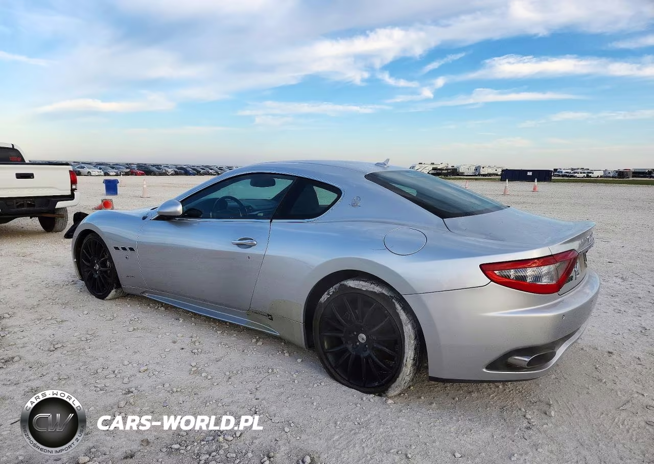 2010 Maserati Granturismo S VIN:ZAM45KLA3A0048754 - 2