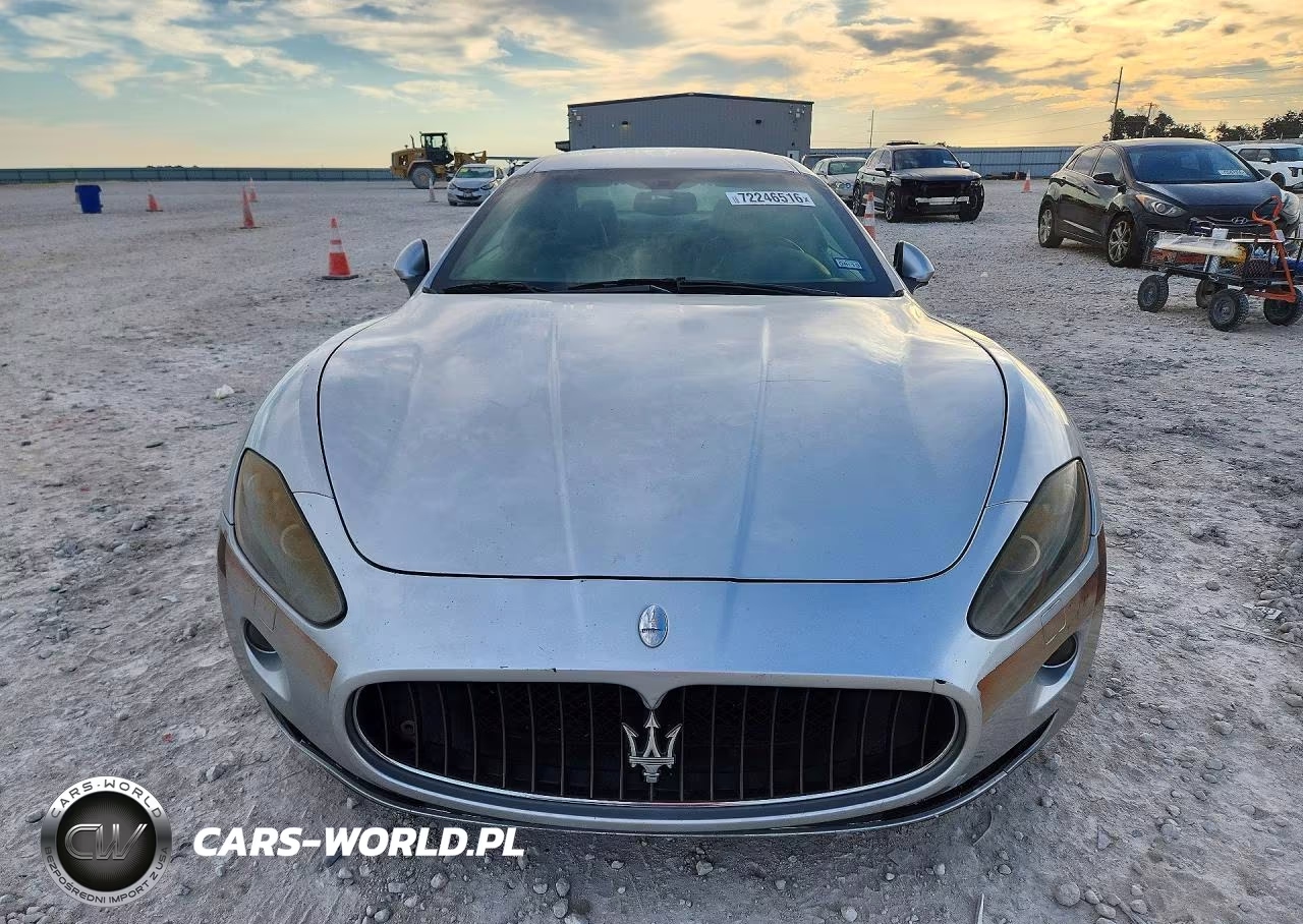 2010 Maserati Granturismo S VIN:ZAM45KLA3A0048754 - 5