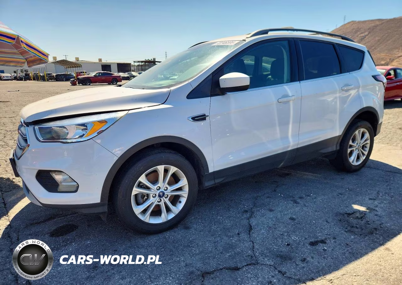 2018 Ford Escape Se VIN:1FMCU9GD7JUD60886 - 1