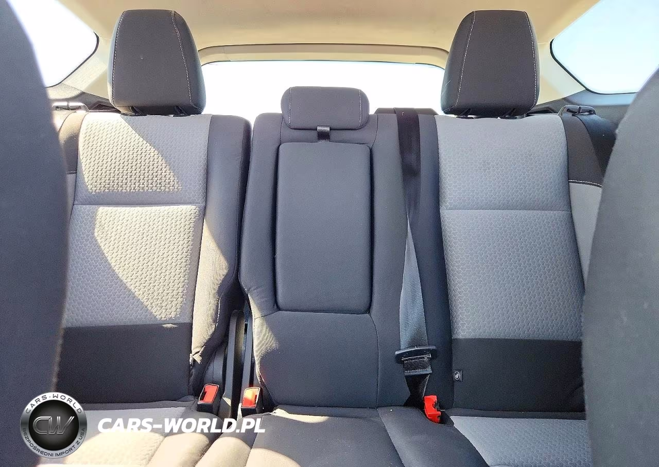 2018 Ford Escape Se VIN:1FMCU9GD7JUD60886 - 10