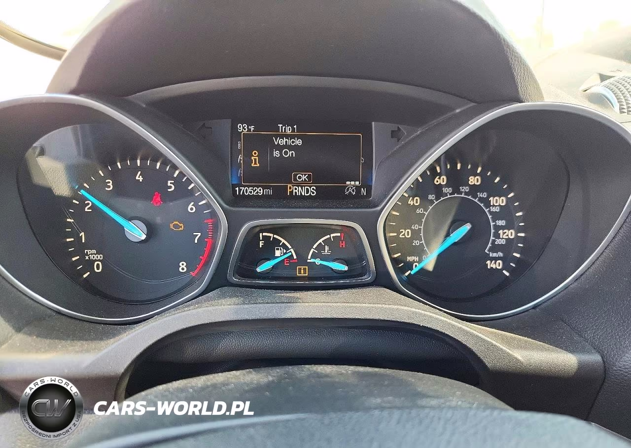 2018 Ford Escape Se VIN:1FMCU9GD7JUD60886 - 9