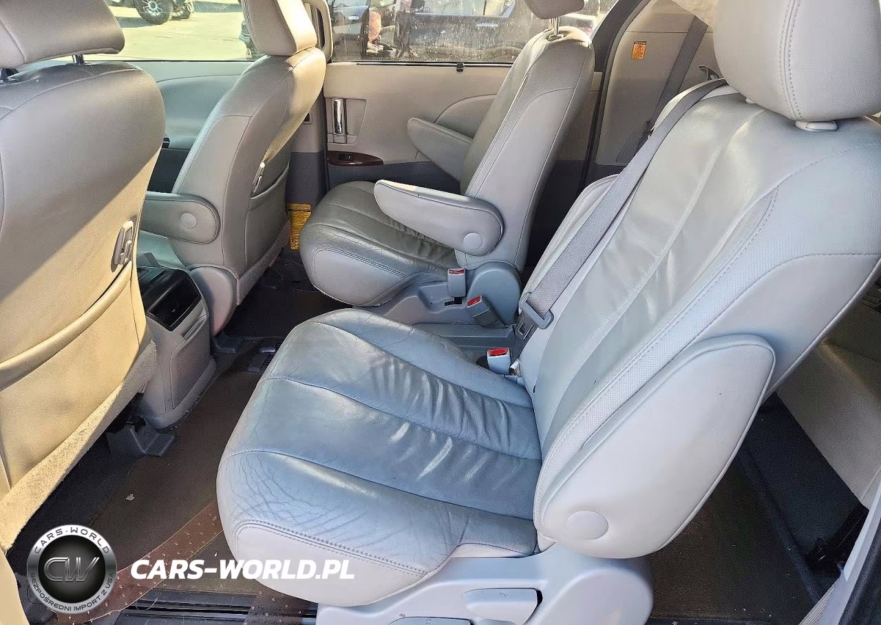 2013 Toyota Sienna Xle VIN:5TDYK3DCXDS351696 - 11