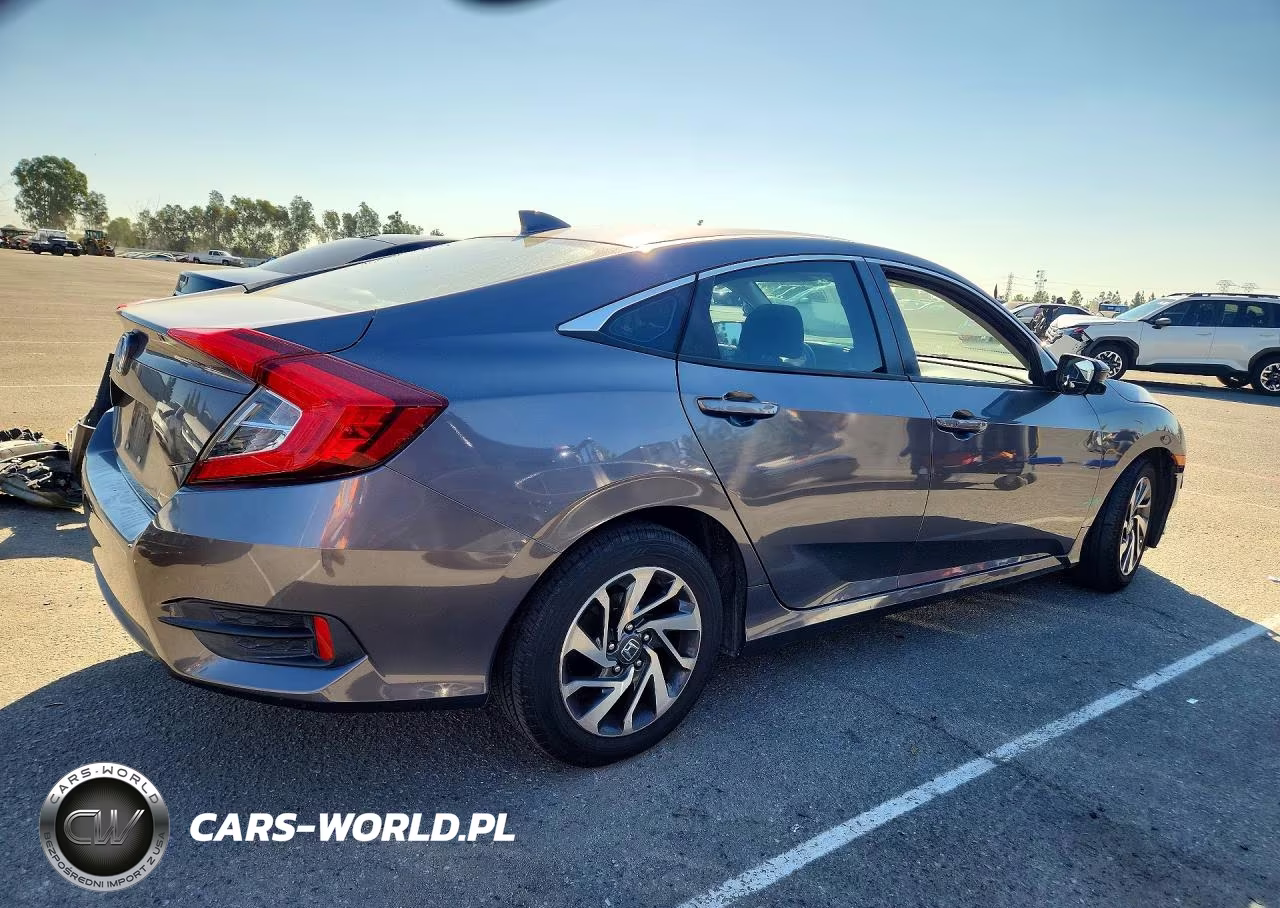 2018 Honda Civic Ex VIN:2HGFC2F78JH520348 - 3