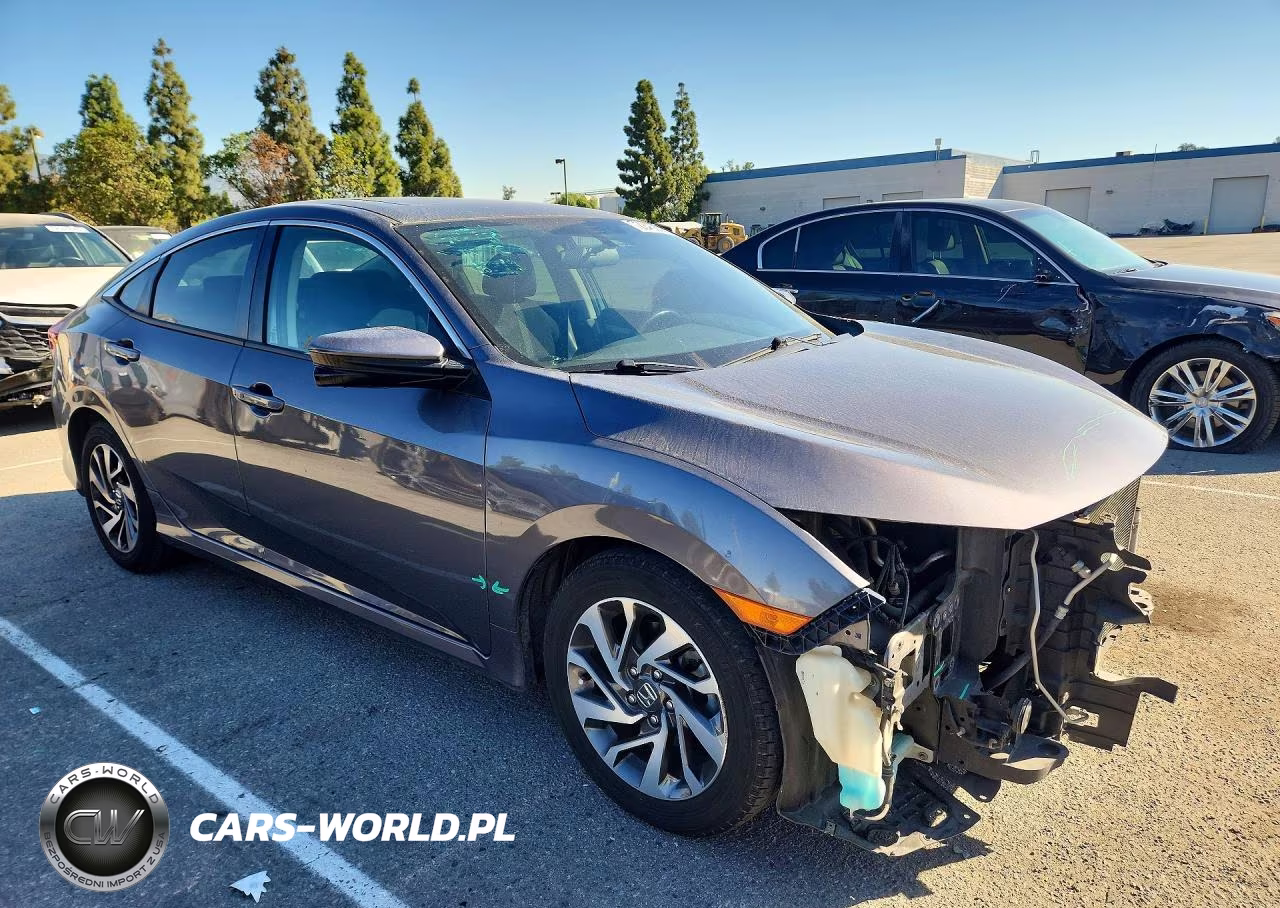 2018 Honda Civic Ex VIN:2HGFC2F78JH520348 - 4