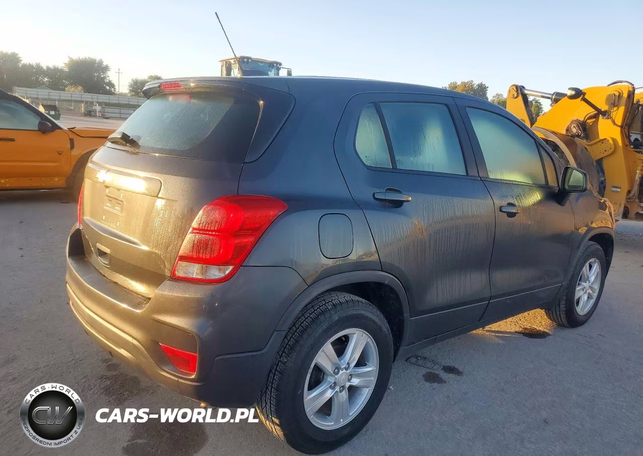 2019 Chevrolet Trax Ls VIN:3GNCJKSB7KL258503 - 3