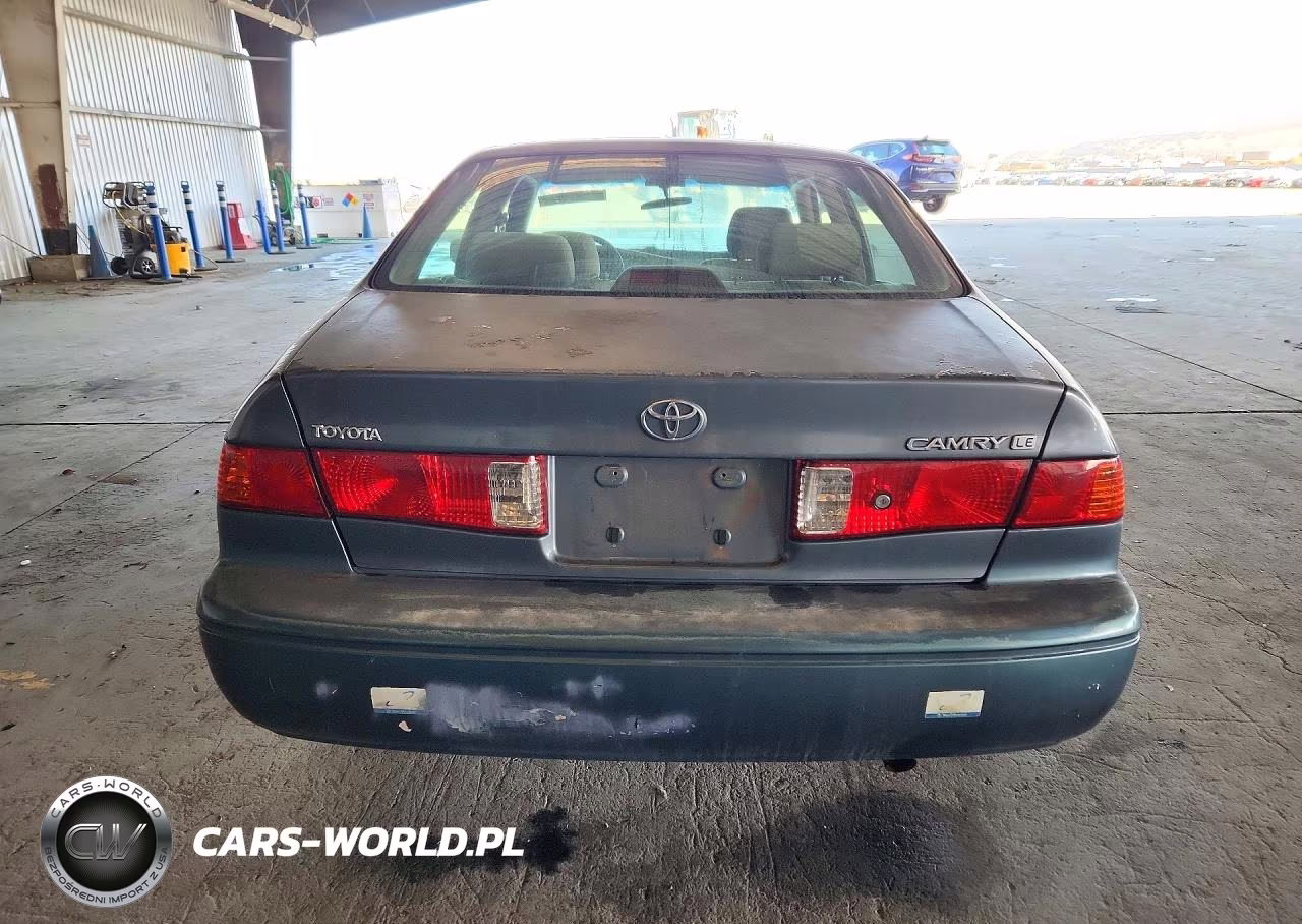 2001 Toyota Camry Le VIN:JT2BG22K910595472 - 6