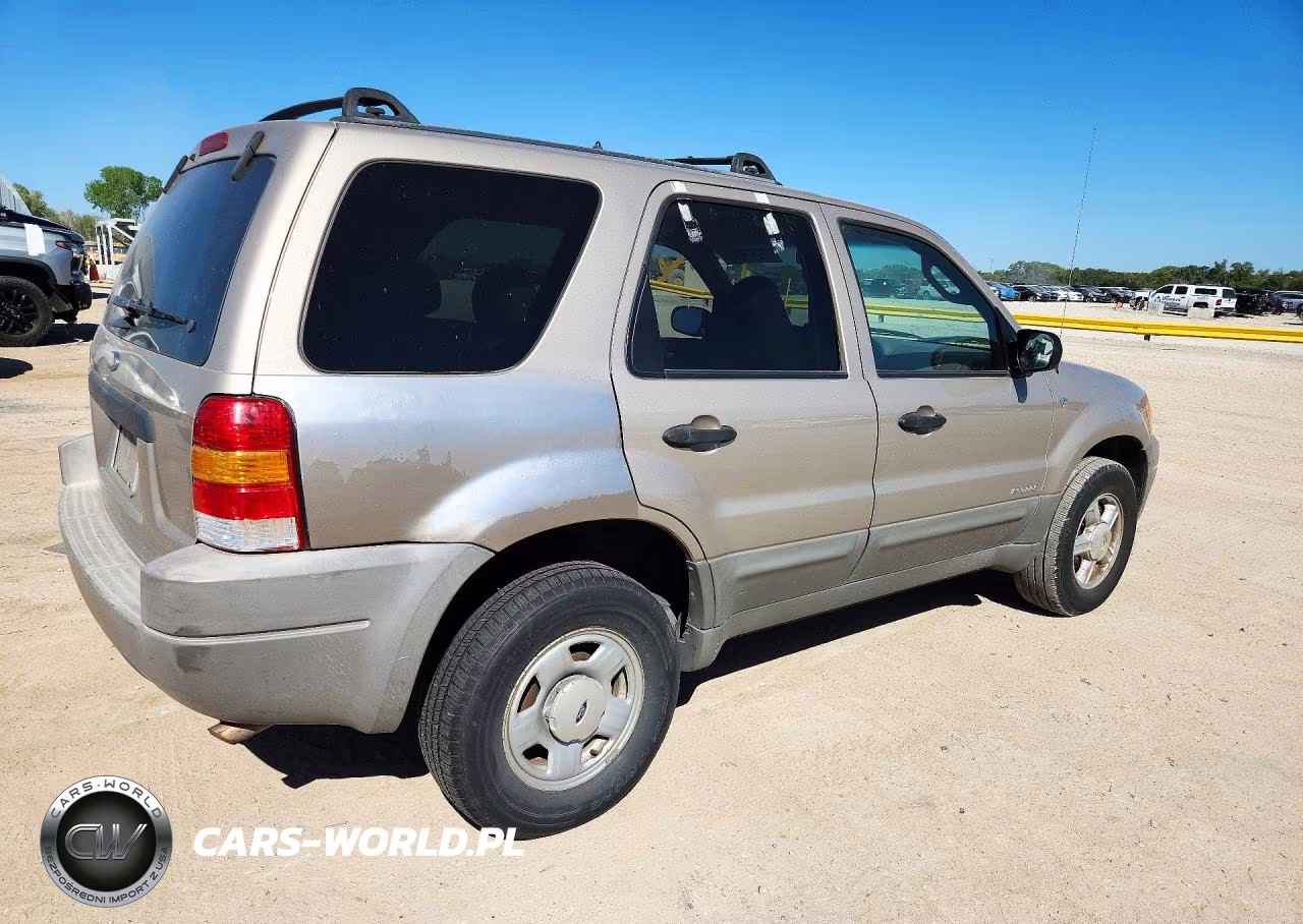 2001 Ford Escape Xlt VIN:1FMYU03161KA99713 - 3