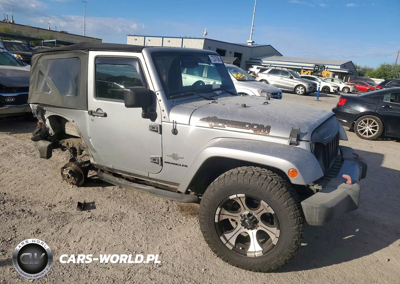 2014 Jeep Wrangler Sport VIN:1C4AJWAG8EL161461 - 4