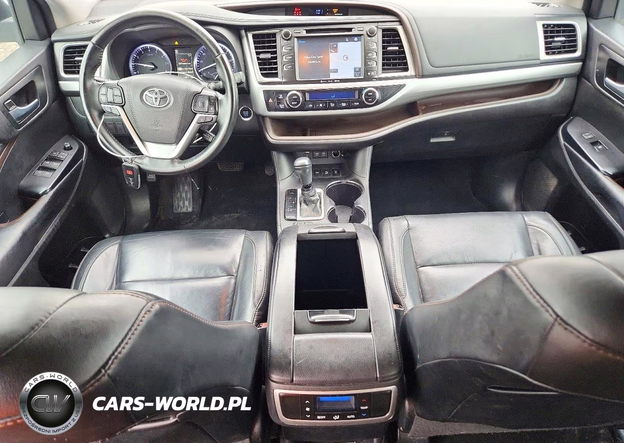 2018 Toyota Highlander Xle VIN:5TDJZRFH7JS543243 - 8