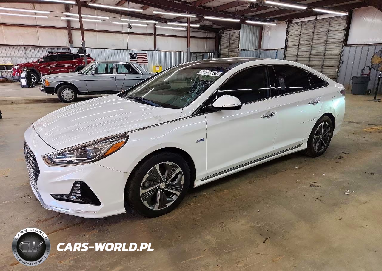 2019 Hyundai Sonata Hybrid Limited VIN:KMHE34L33KA092594 - 1