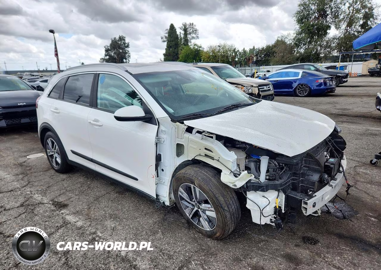 2022 Kia Niro Lxs Special Edition VIN:KNDCB3LCXN5547348 - 4