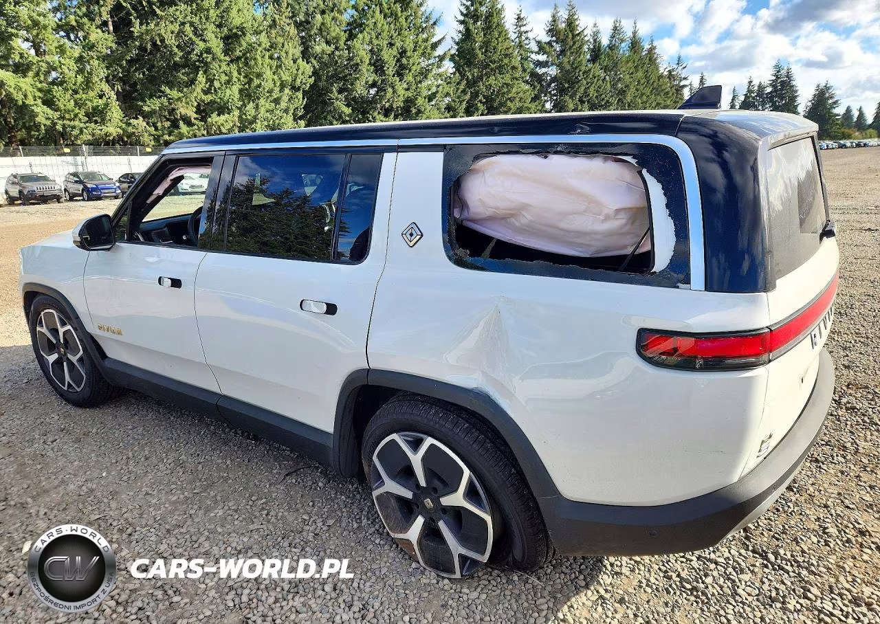2023 Rivian R1S Adventure VIN:7PDSGABA1PN017640 - 2