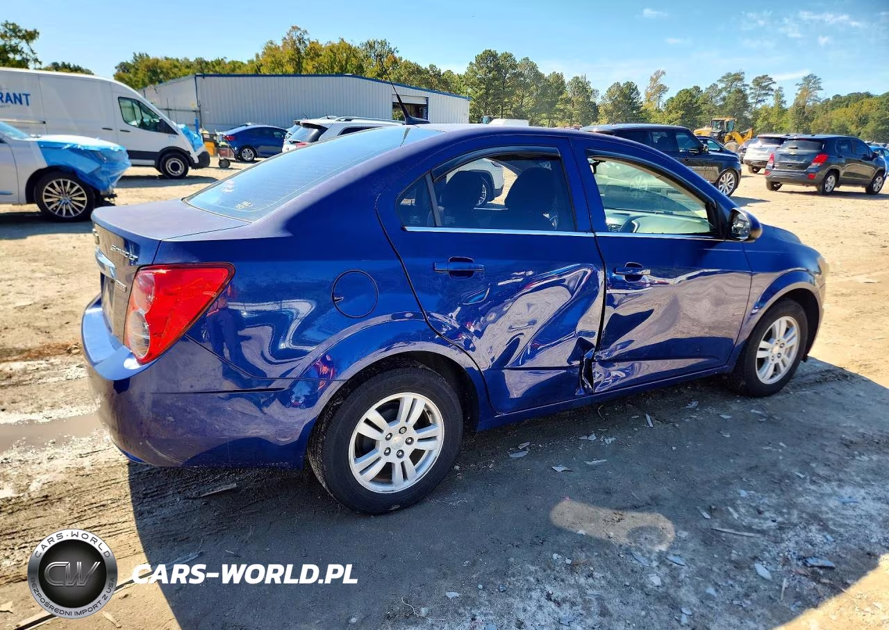 2014 Chevrolet Sonic Lt VIN:1G1JC5SB2E4106675 - 3