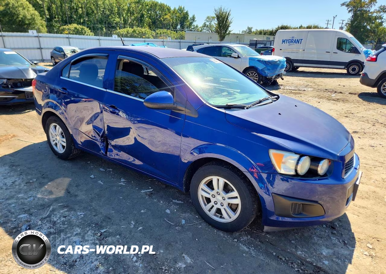 2014 Chevrolet Sonic Lt VIN:1G1JC5SB2E4106675 - 4