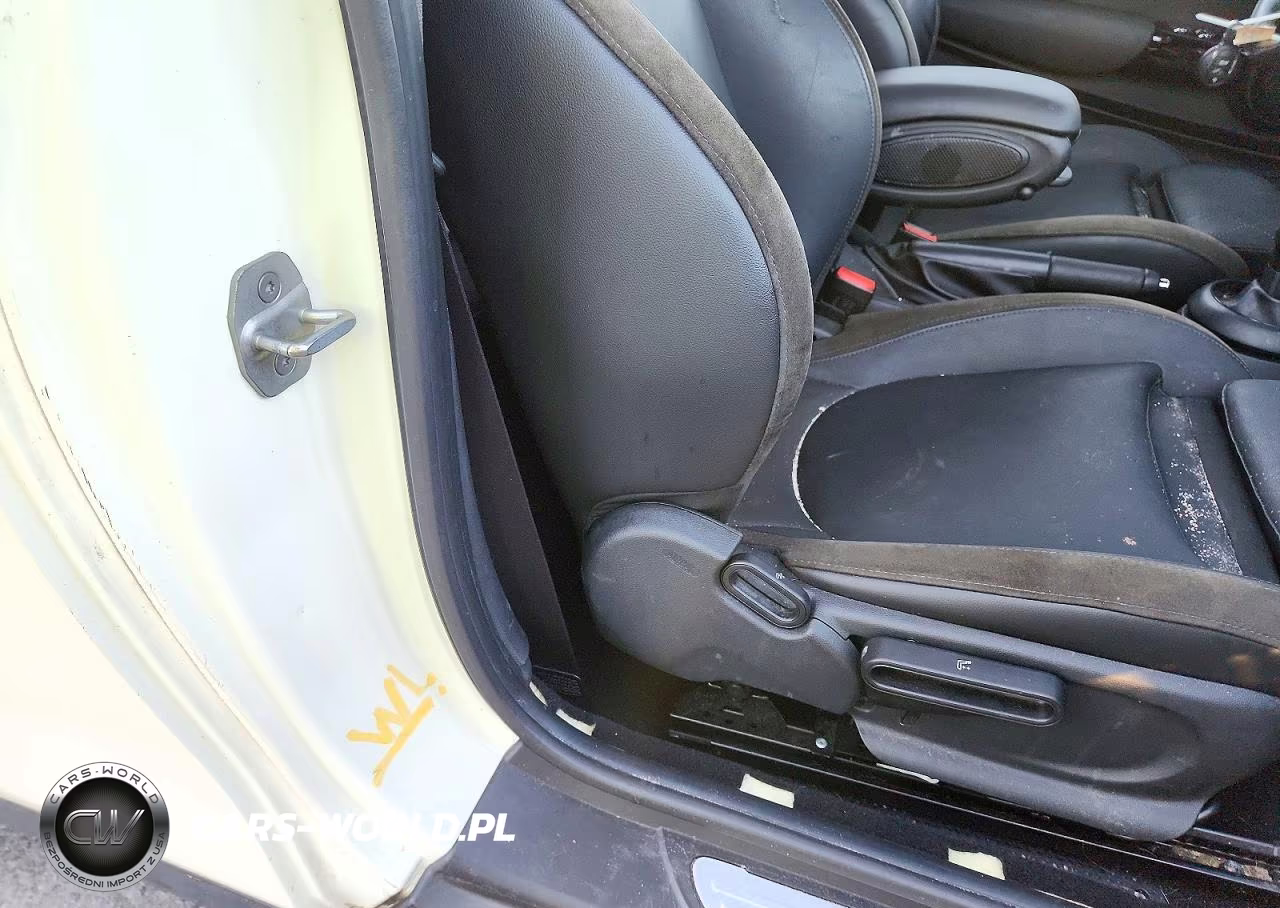 2021 Mini Cooper VIN:WMWWJ3C05M3M07205 - 12
