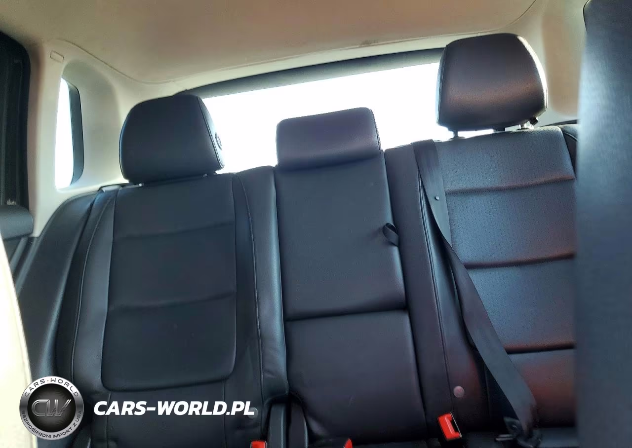 2012 Volkswagen Tiguan S VIN:WVGAV7AX8CW510331 - 10