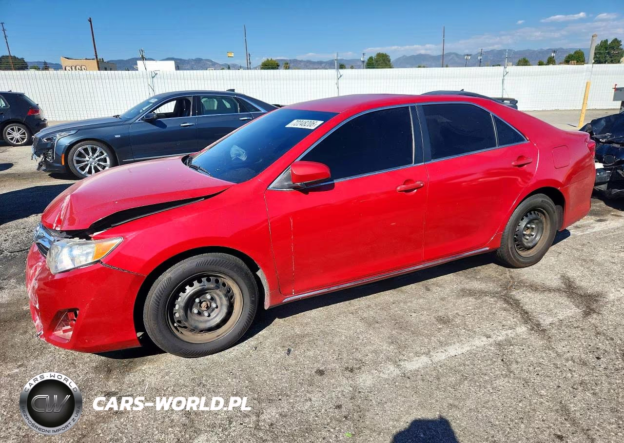 2014 Toyota Camry Le