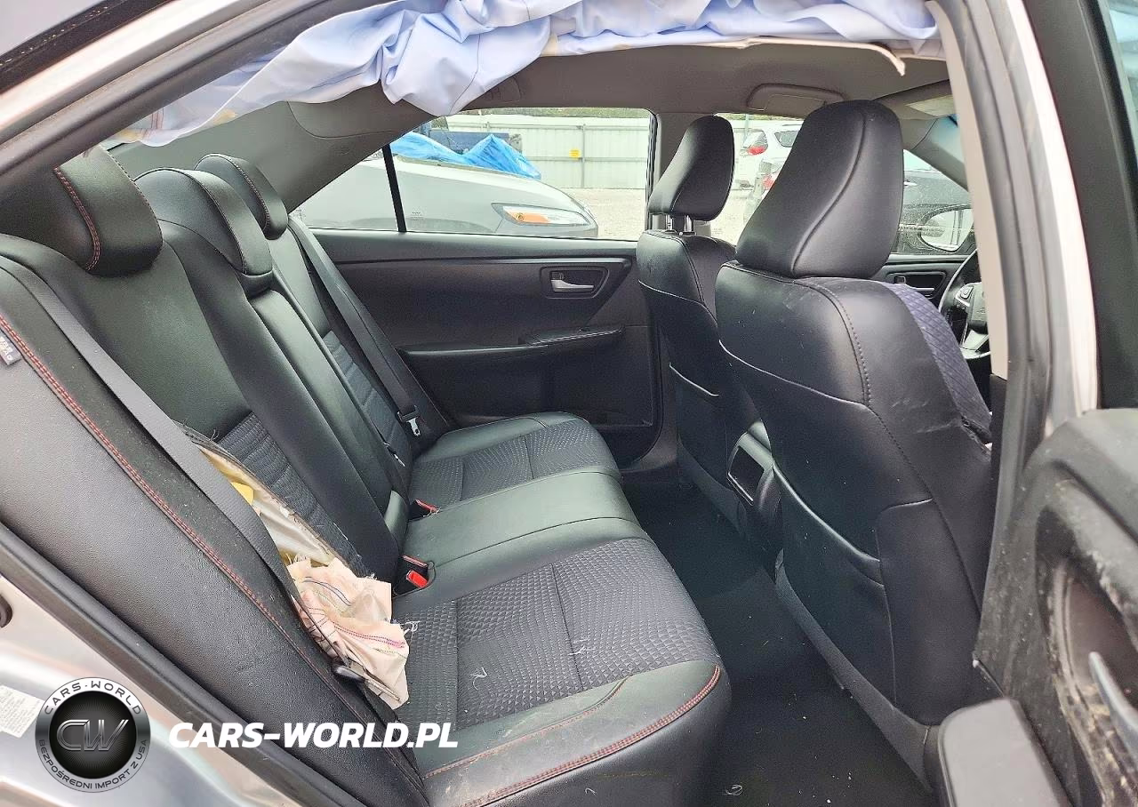 2015 Toyota Camry Se VIN:4T1BF1FK9FU920924 - 10