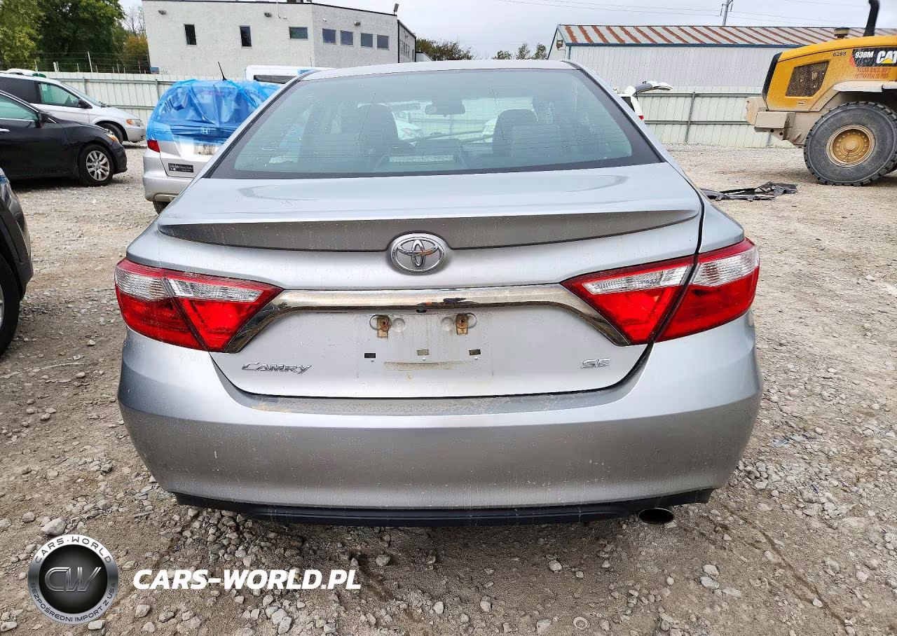 2015 Toyota Camry Se VIN:4T1BF1FK9FU920924 - 6
