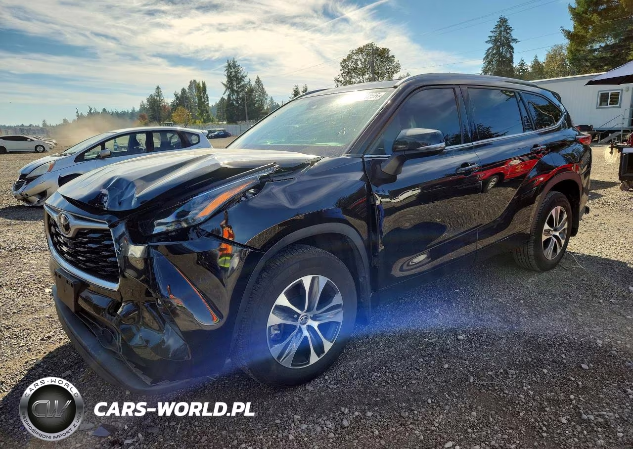 2022 Toyota Highlander Xle