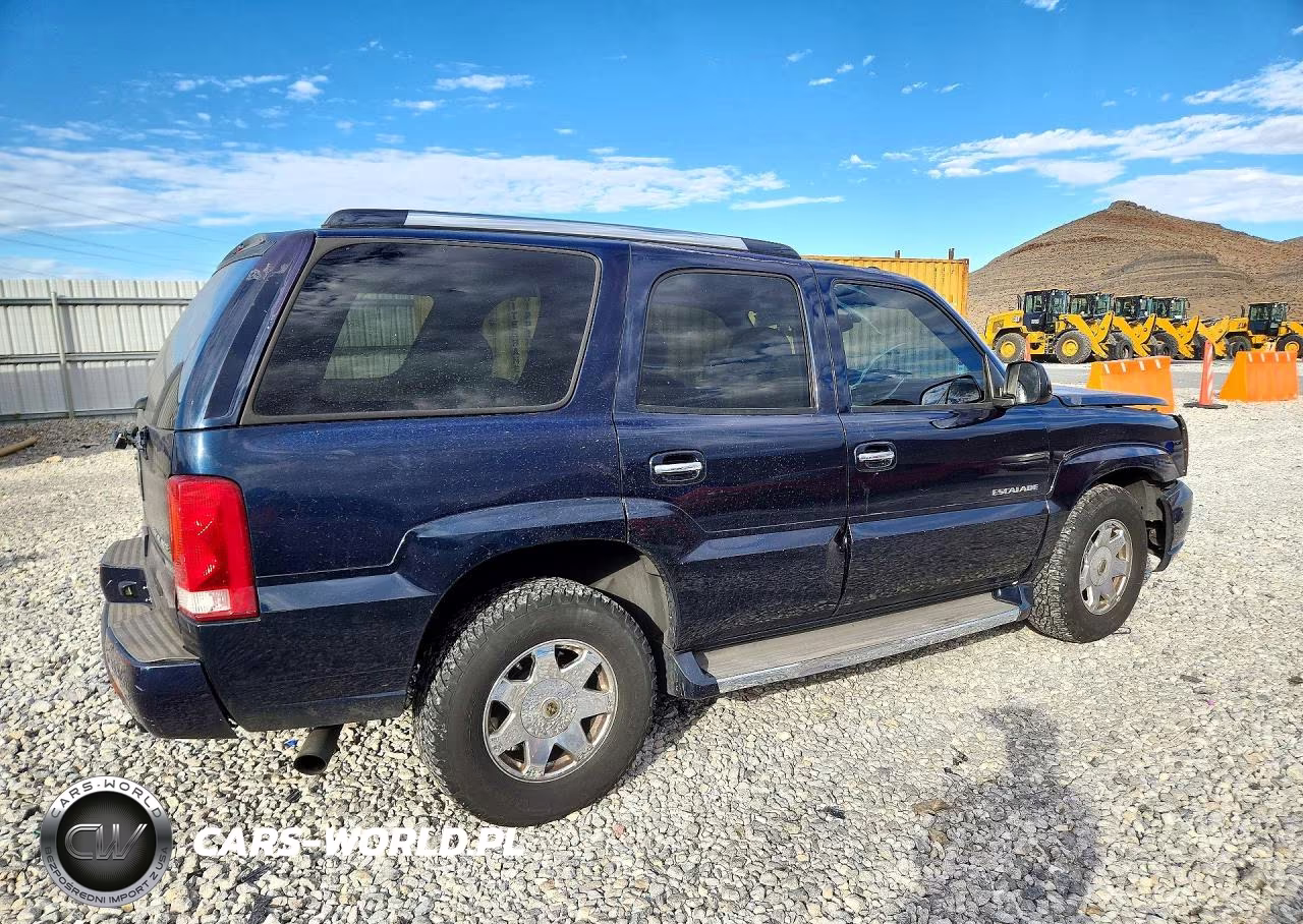 2005 Cadillac Escalade Luxury VIN:1GYEK63N95R224732 - 3