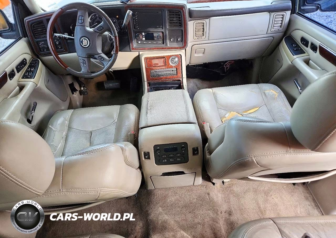 2005 Cadillac Escalade Luxury VIN:1GYEK63N95R224732 - 8