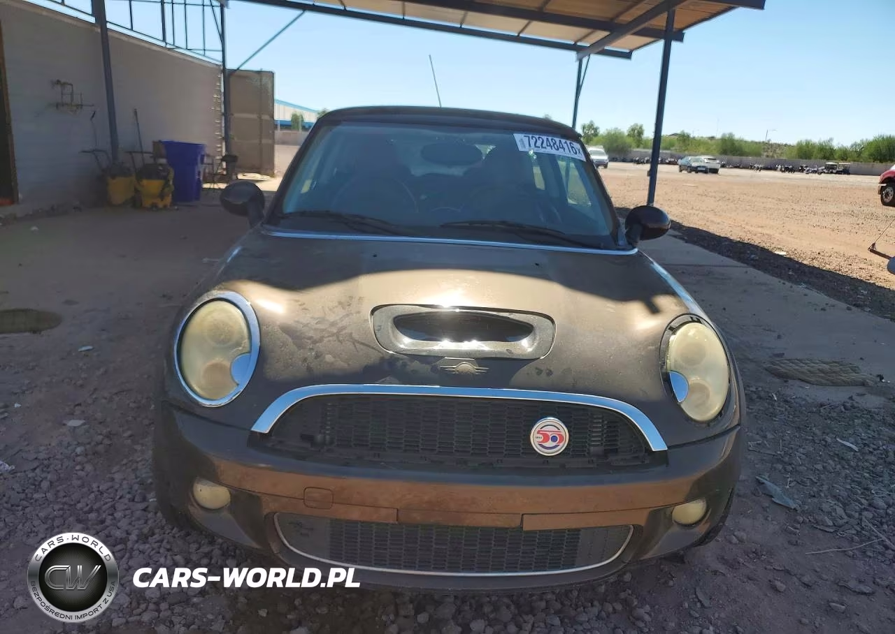 2010 Mini Cooper S VIN:WMWMF7C57ATX45129 - 5