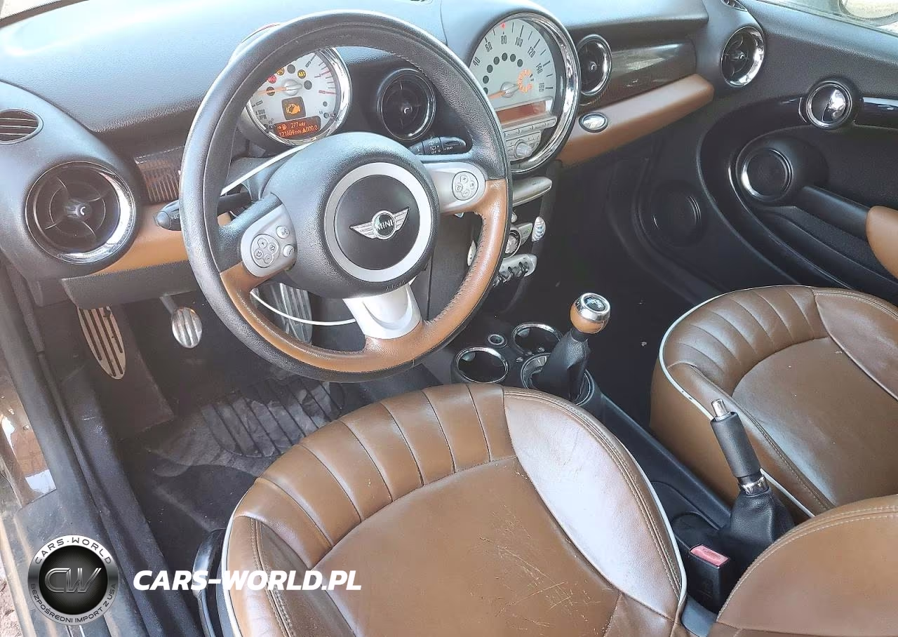 2010 Mini Cooper S VIN:WMWMF7C57ATX45129 - 8