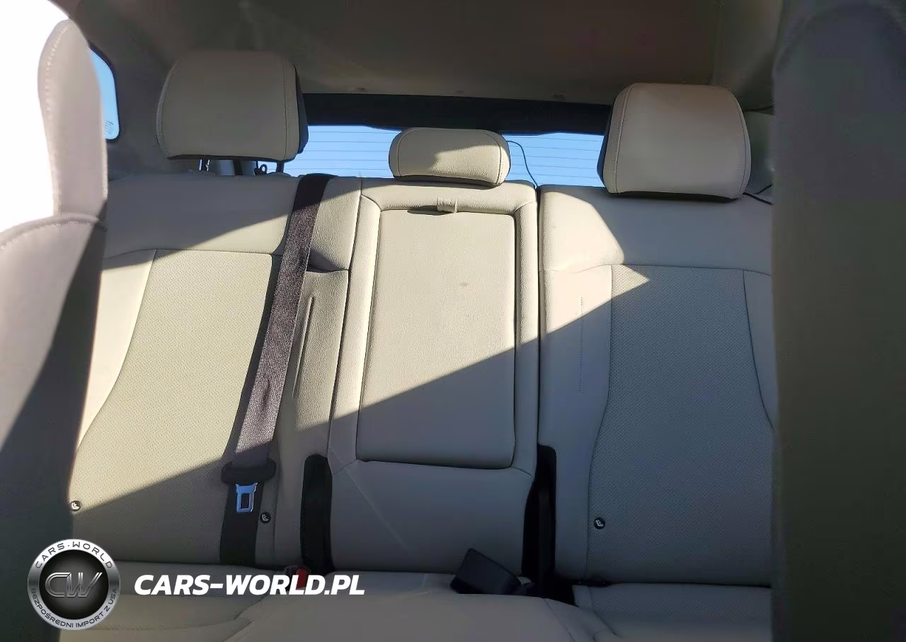 2025 Kia Sportage Ex VIN:KNDPVCDG2S7235776 - 10