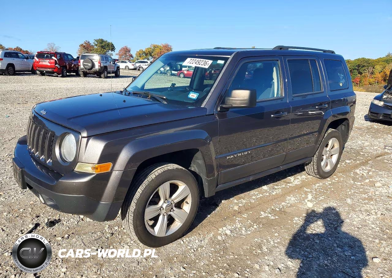 2014 Jeep Patriot Latitude VIN:1C4NJRFB6ED892450 - 1