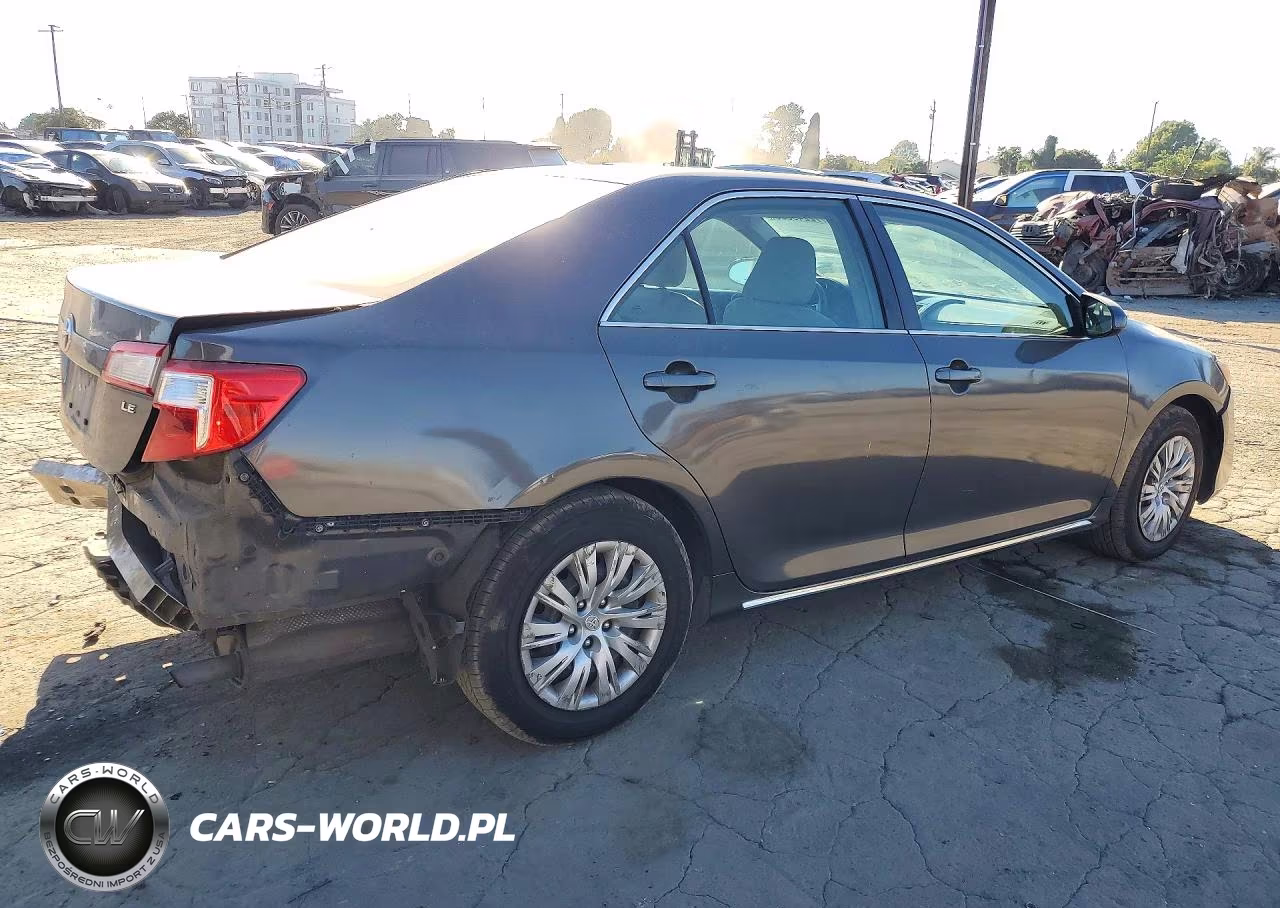 2012 Toyota Camry Le VIN:4T4BF1FK8CR264961 - 3