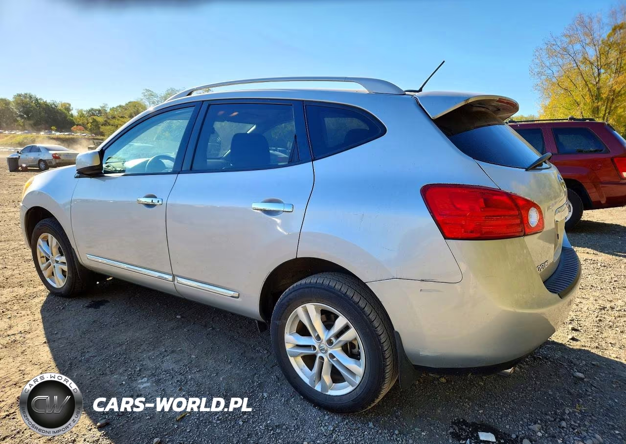 2013 Nissan Rogue S VIN:JN8AS5MV6DW650881 - 2