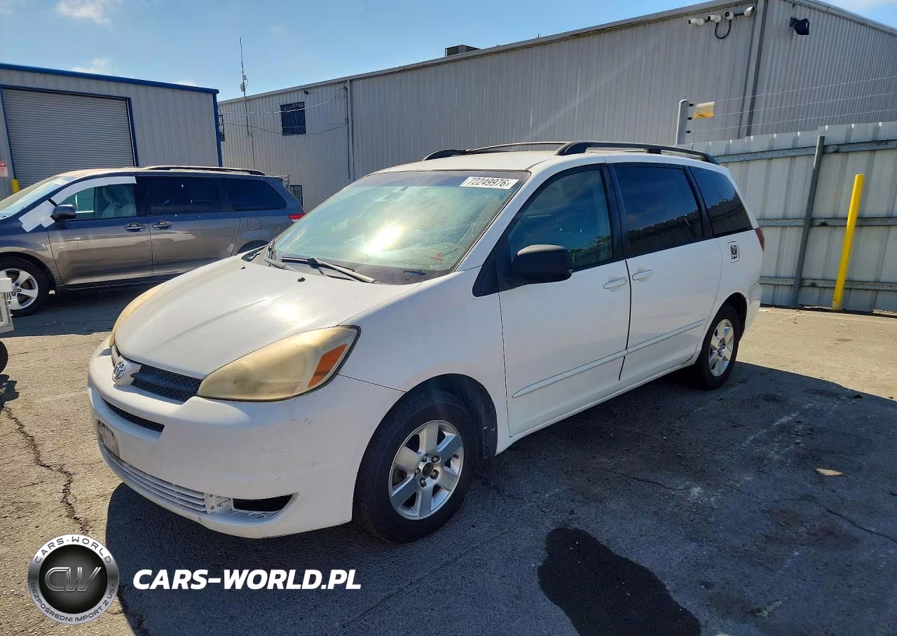 2005 Toyota Sienna Le 8 Passenger