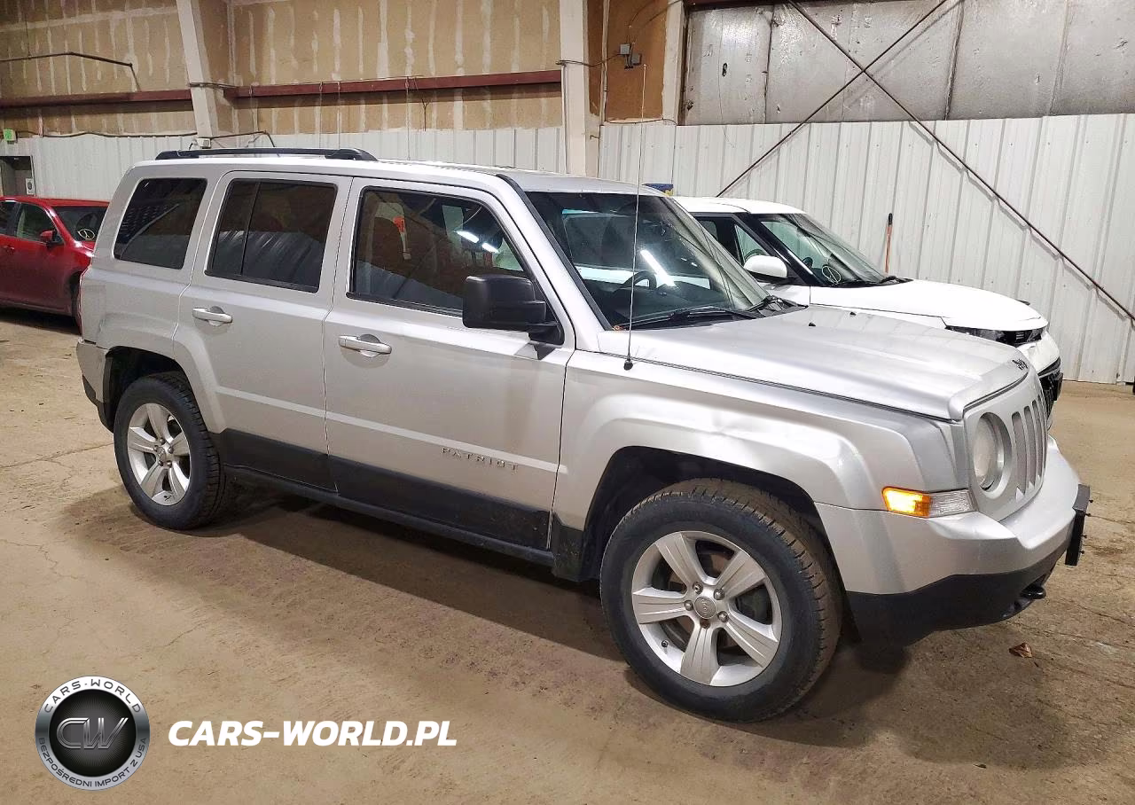 2012 Jeep Patriot Sport VIN:1C4NJRBB0CD688651 - 4