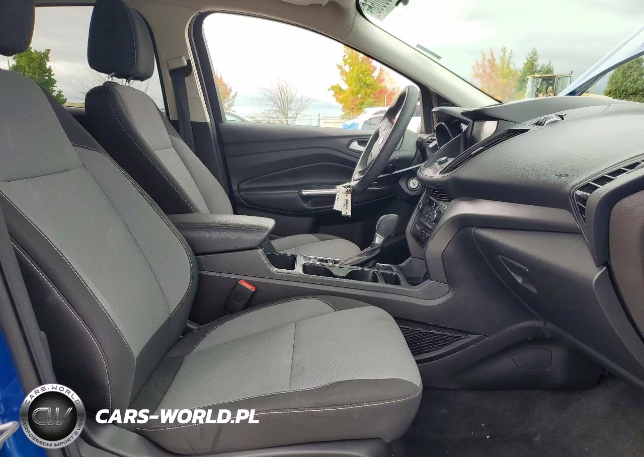 2017 Ford Escape Se VIN:1FMCU0GD1HUC28129 - 7