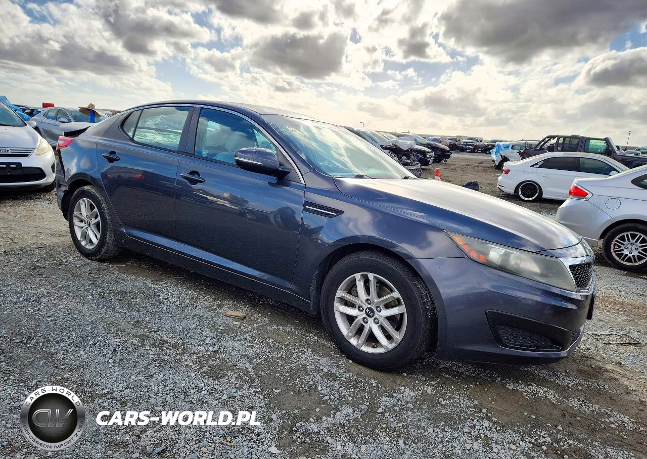 2011 Kia Optima Lx VIN:KNAGM4A72B5124666 - 4