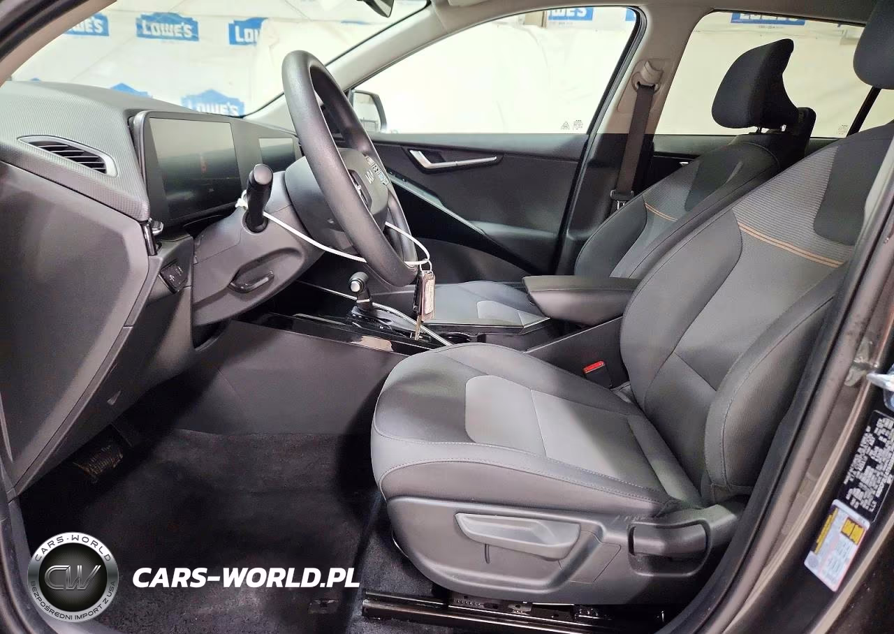2026 Kia Niro Lx VIN:KNDCP3LE4T5316896 - 7