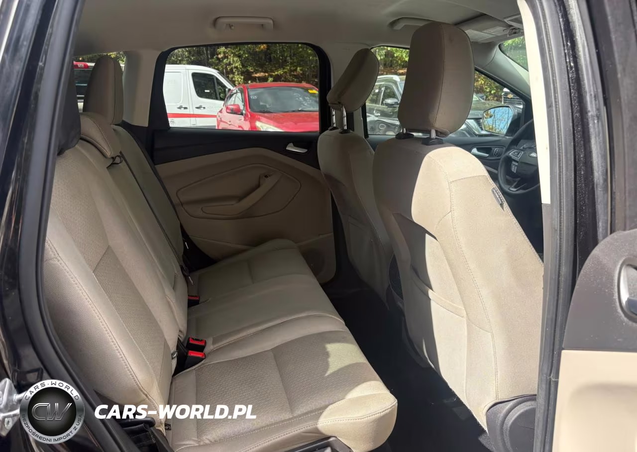2019 Ford Escape Se VIN:1FMCU9GD3KUA08485 - 6