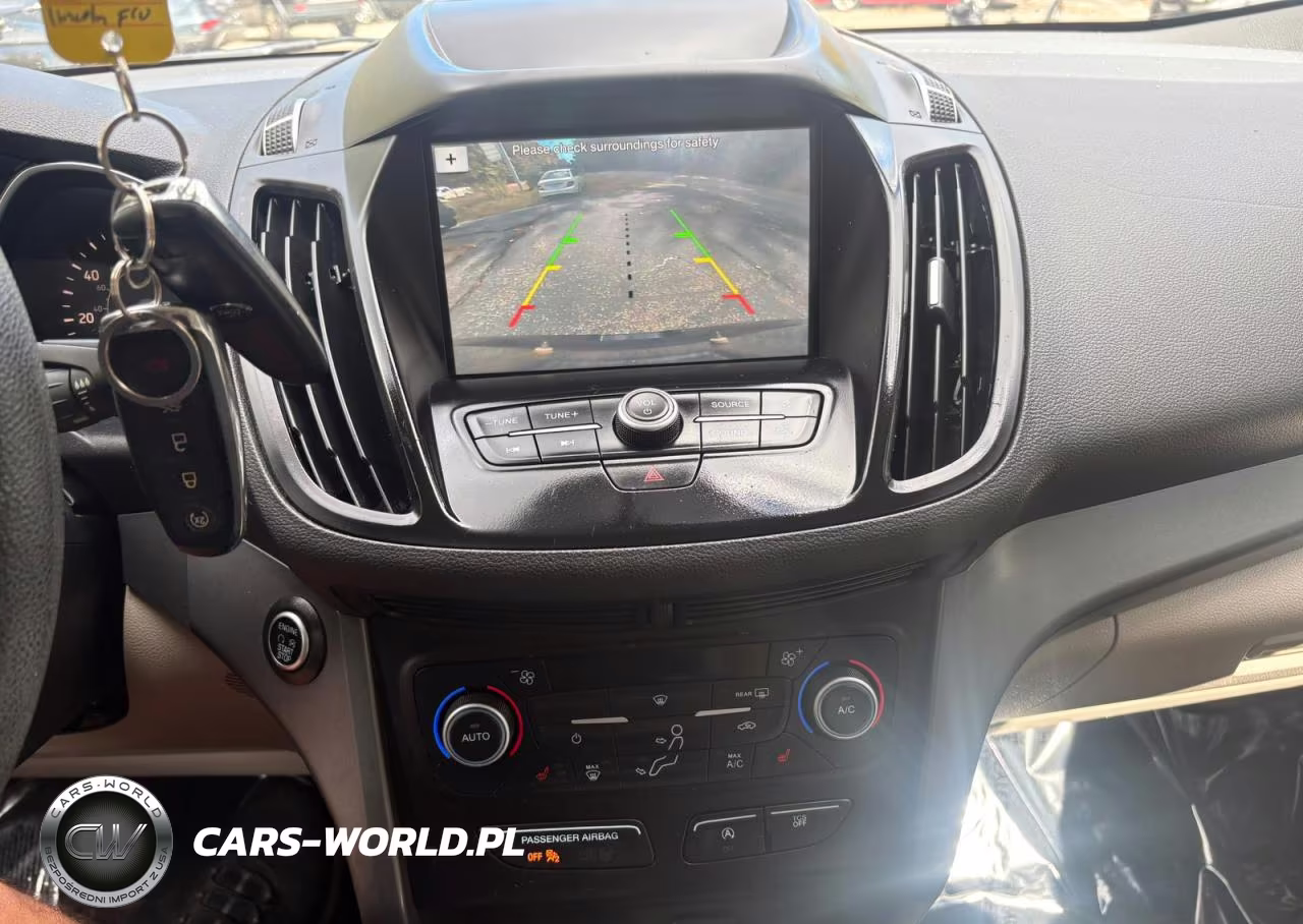 2019 Ford Escape Se VIN:1FMCU9GD3KUA08485 - 9