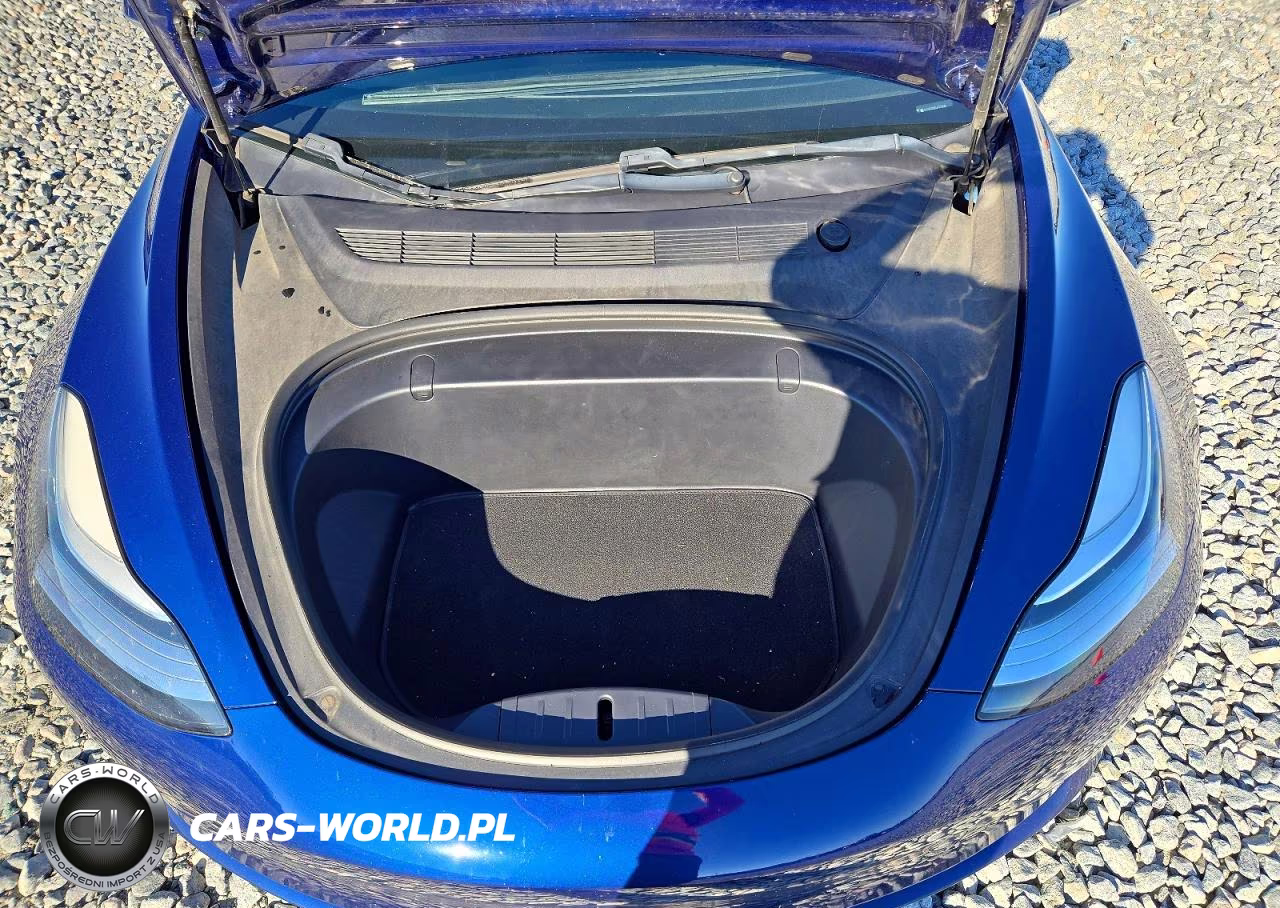 2018 Tesla Model 3 VIN:5YJ3E1EB0JF117398 - 11