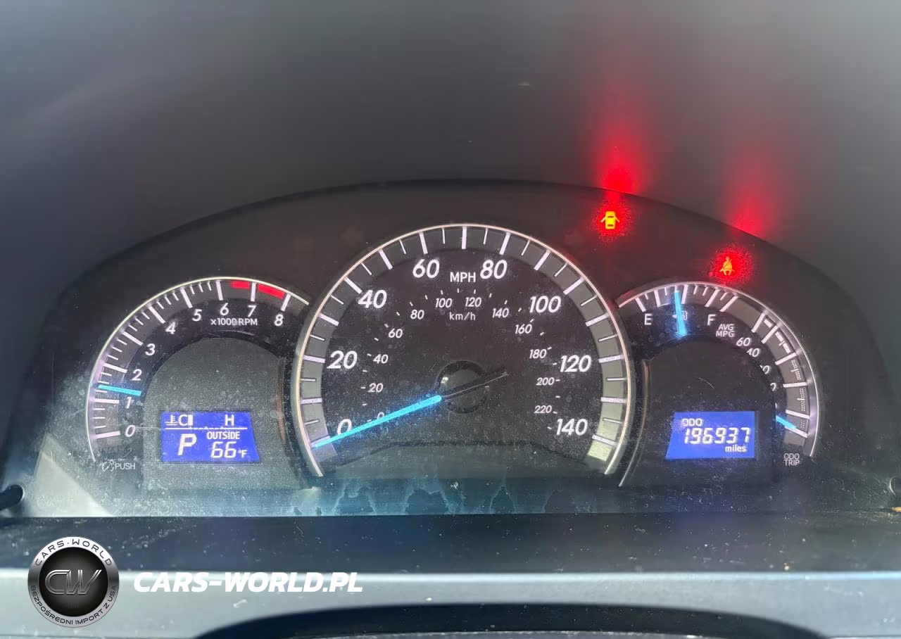 2014 Toyota Camry Se VIN:4T1BF1FK8EU818528 - 8