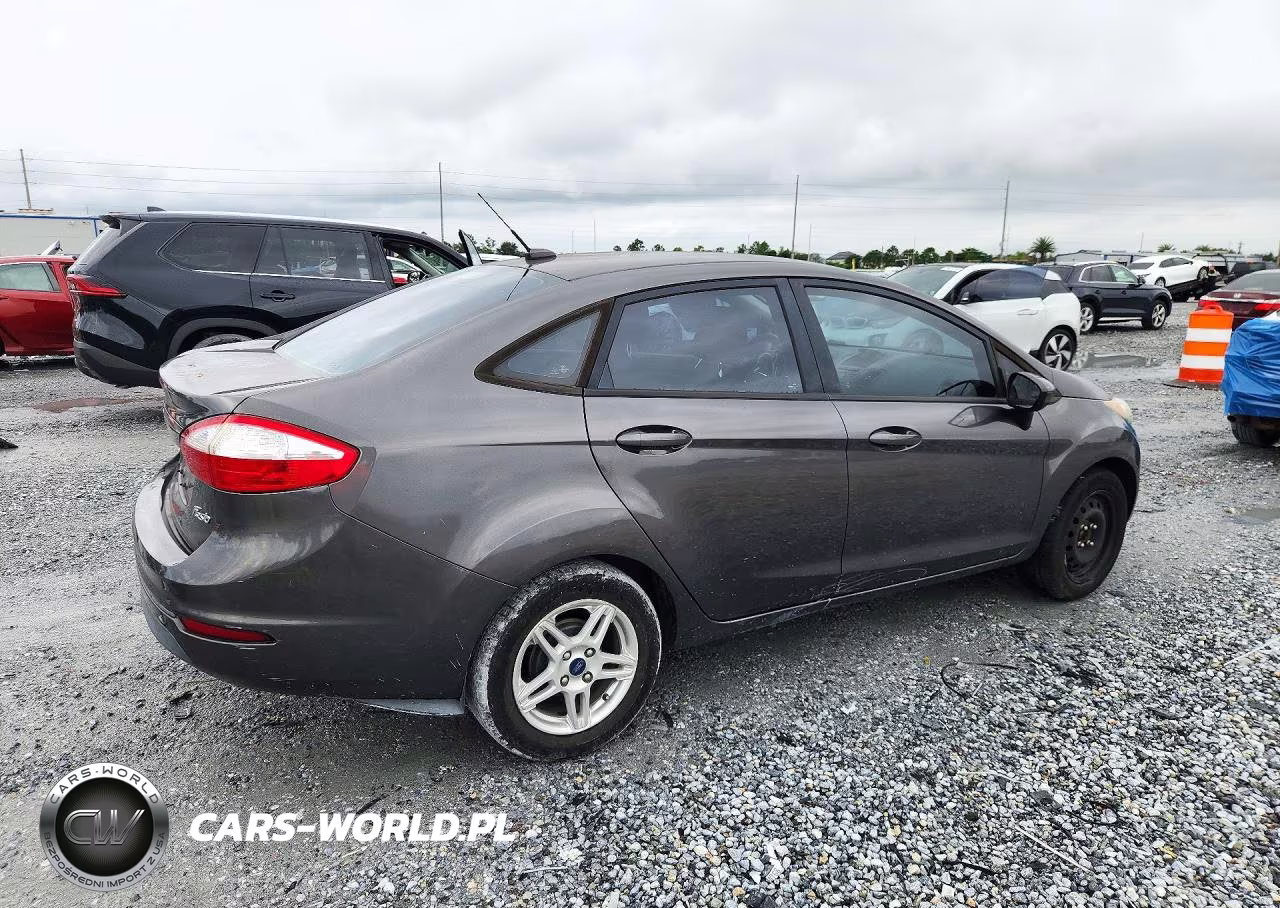 2017 Ford Fiesta Se VIN:3FADP4BJ2HM136848 - 3
