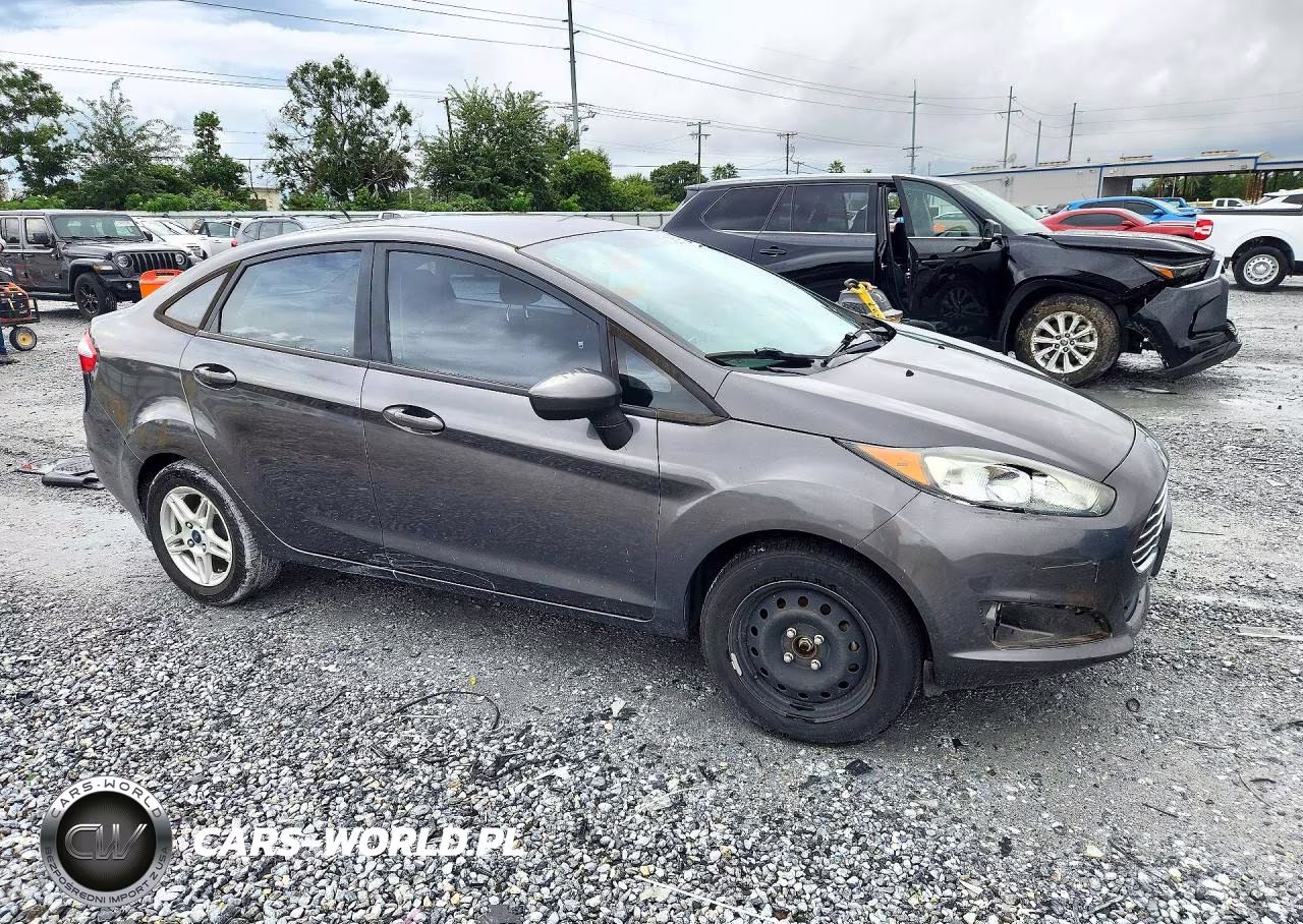 2017 Ford Fiesta Se VIN:3FADP4BJ2HM136848 - 4